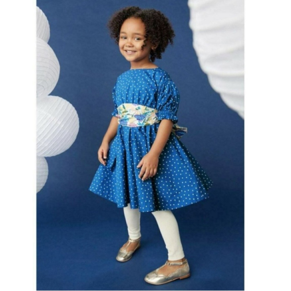 NWT Tea Collection puff sleeve sash dress in snowy dots size 5